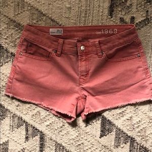 Gap 1969 Summer Jean Cut-Offs in Coral Red